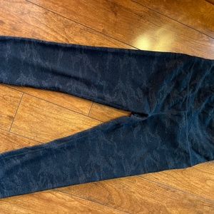 Vuori Black Leggings